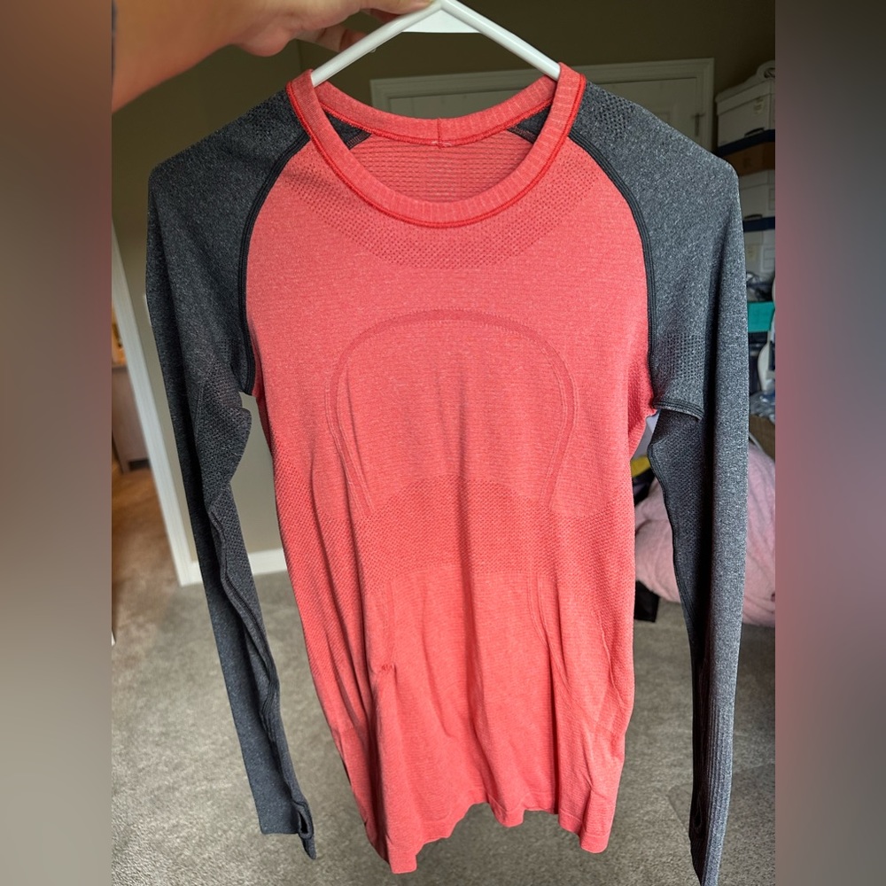 Lululemon Long Sleeve Swiftly Red Orange and Grey- Size 2/4